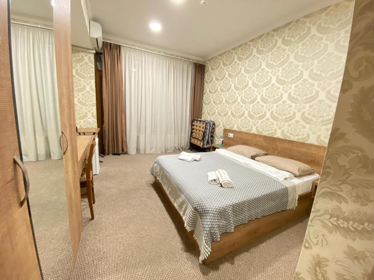 5 Rooms Near 300 Aragveli Metro Station Tbilisi ห้อง รูปภาพ